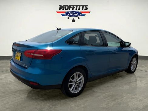 Used 2015 Ford Focus SE FWD image 5