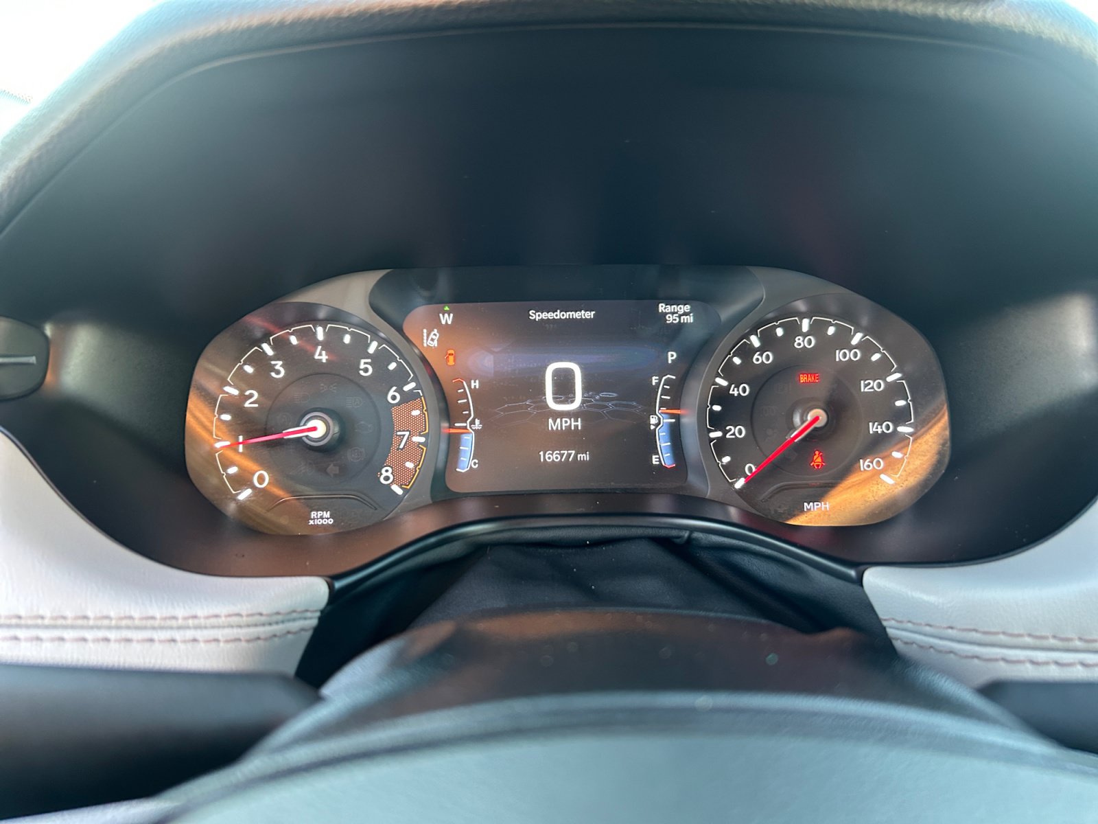 Used 2025 Jeep Compass Limited AWD/4WD image 10