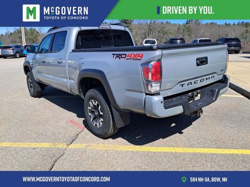Used 2021 Toyota Tacoma TRD Off-Road w/ TRD Premium Off Road Package AWD/4WD image 5