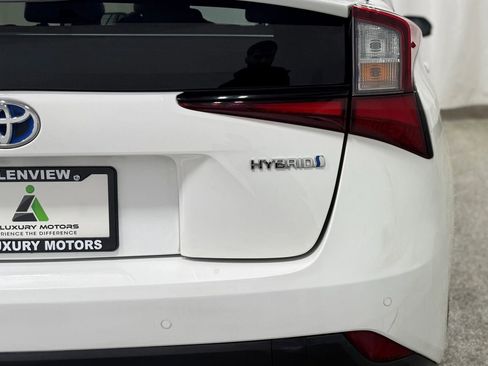 Used 2021 Toyota Prius LE image 39