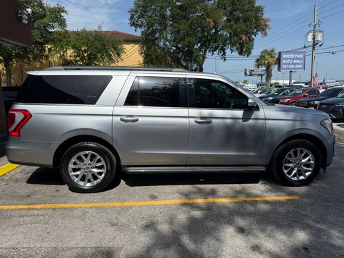 Used 2020 Ford Expedition Max XLT w/ Equipment Group 202A RWD image 5