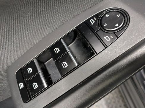 Certified 2023 MAZDA CX-30 AWD 2.5 S image 9