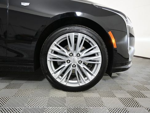 Used 2025 Cadillac CT4 Premium Luxury AWD/4WD image 11