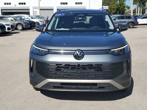 Certified 2026 Volkswagen Tiguan SE AWD/4WD image 10