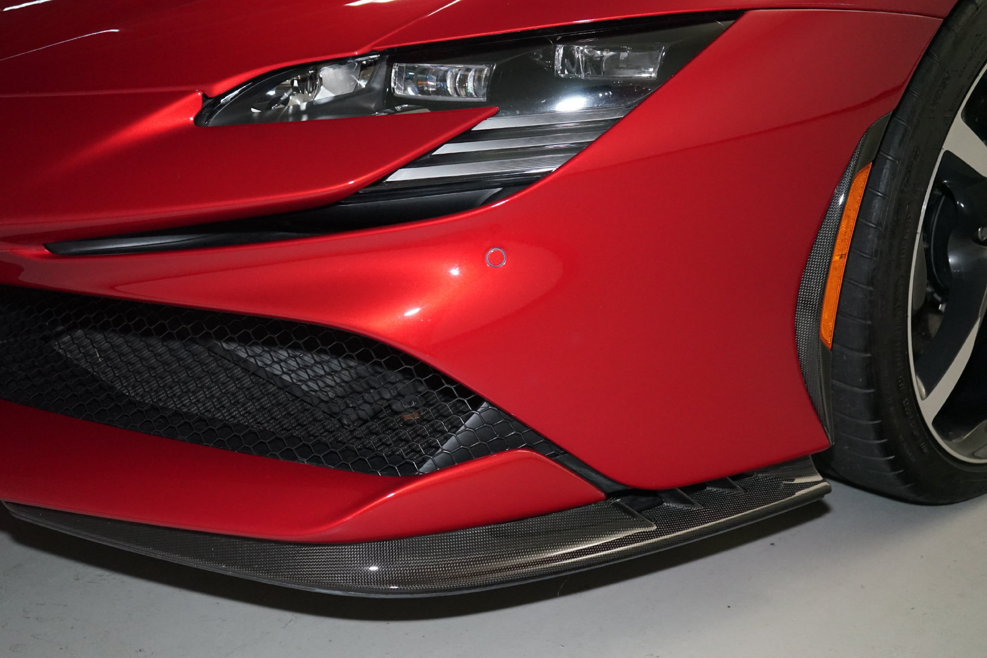 Used 2021 Ferrari SF90 Stradale AWD/4WD image 31
