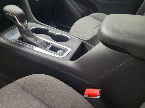 Used 2023 Chevrolet Equinox LT FWD image 26