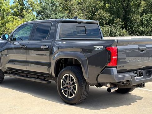 Used 2026 Toyota Tacoma TRD Sport w/ TRD Sport Premium Package AWD/4WD image 3