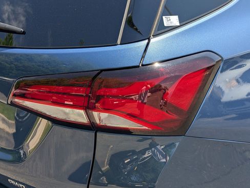 Certified 2024 Chevrolet Equinox Premier AWD/4WD image 12