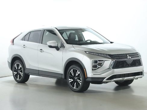 Used 2026 Mitsubishi Eclipse Cross AWD image 9