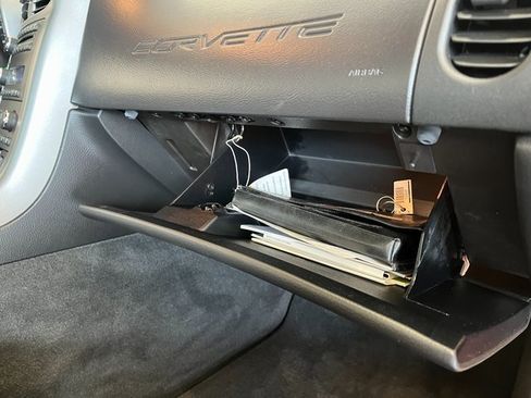 Used 2007 Chevrolet Corvette Z06 w/ Preferred Equipment Group image 49