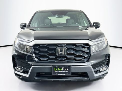 Used 2025 Honda Passport EX-L image 2