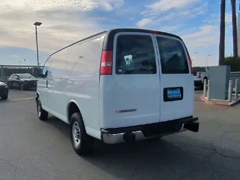 Used 2024 Chevrolet Express 2500 w/ Driver Convenience Package image 6