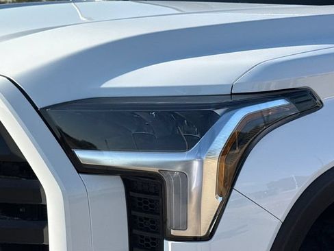 Used 2025 Toyota Tundra SR5 AWD/4WD image 4