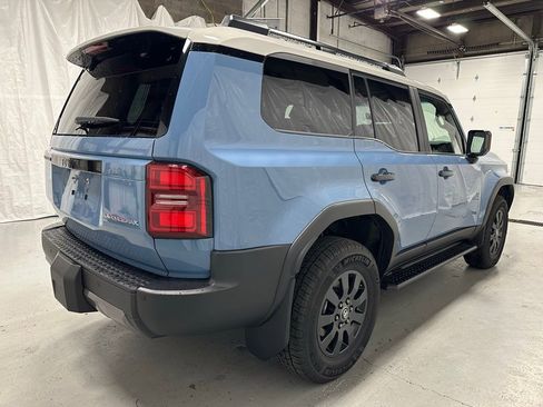 Used 2025 Toyota Land Cruiser w/ Premium Package image 7