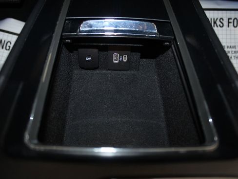 Used 2024 Lincoln Corsair Reserve image 53