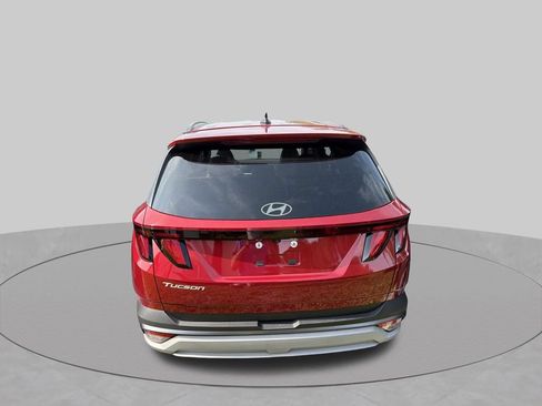 Used 2025 Hyundai Tucson SEL FWD image 11