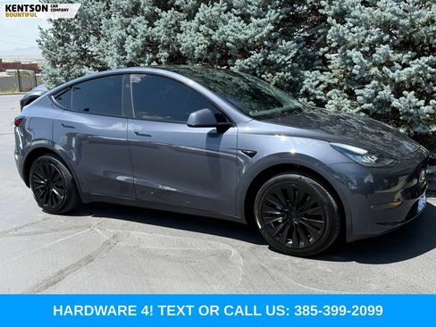 Used 2023 Tesla Model Y Long Range AWD/4WD image 11