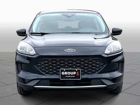 Used 2021 Ford Escape S image 3