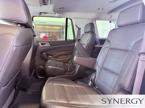 Used 2019 GMC Yukon Denali w/ Open Road Package RWD image 28