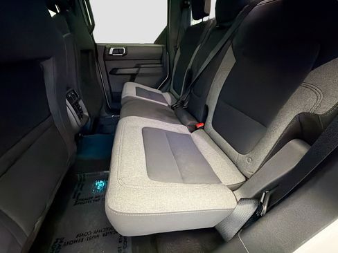 Used 2025 Ford Bronco Big Bend image 13