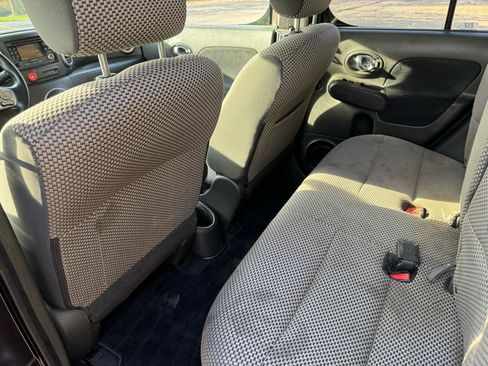 Used 2010 Nissan Cube 1.8 S Krom Edition w/ Interior Designer Pkg FWD image 38