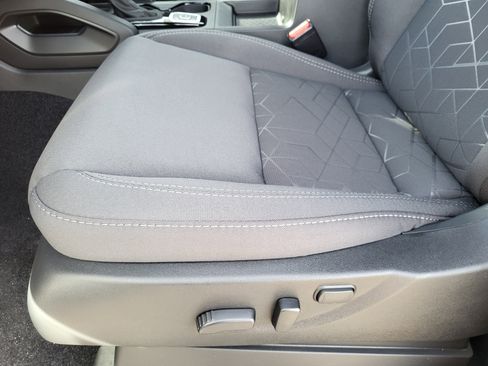 New 2026 Nissan Frontier SV w/ All-Weather Content Package image 8