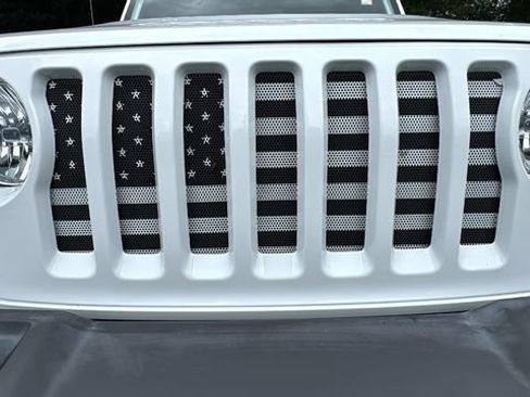 Used 2021 Jeep Wrangler Sport AWD/4WD image 12