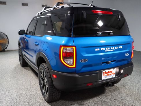 Used 2022 Ford Bronco Sport Outer Banks w/ Tech Package image 9