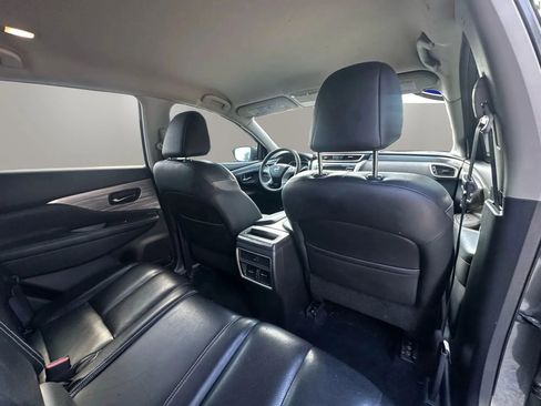 Used 2016 Nissan Murano SL w/ Cargo Package FWD image 38