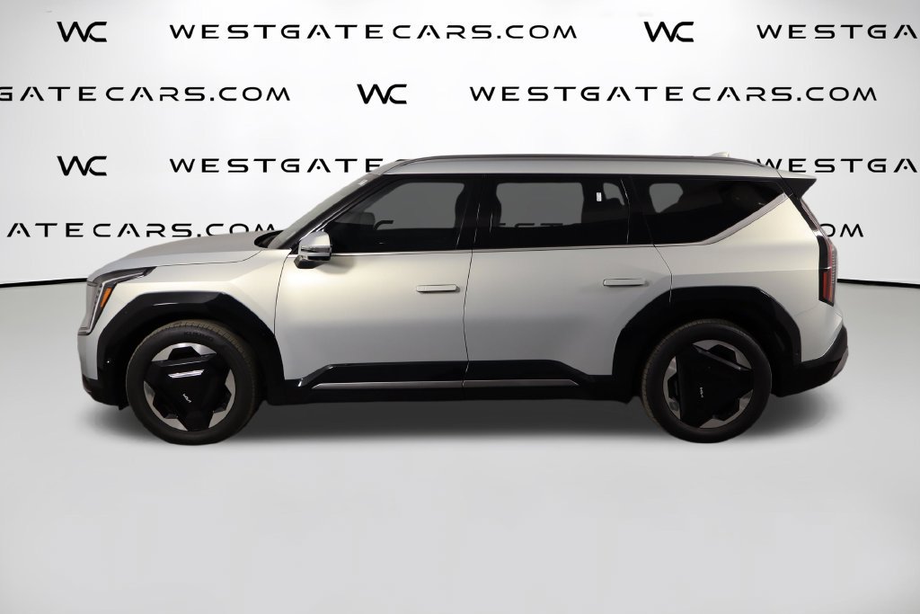 Used 2024 Kia EV9 Land AWD/4WD image 5