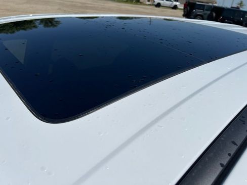 New 2027 Chrysler Pacifica Limited FWD image 53