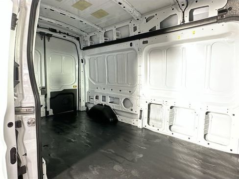 Used 2024 Ford Transit 250 148 High Roof RWD image 25
