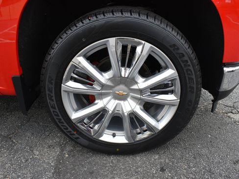 Used 2019 Chevrolet Silverado 1500 LT w/ Texas Edition image 35