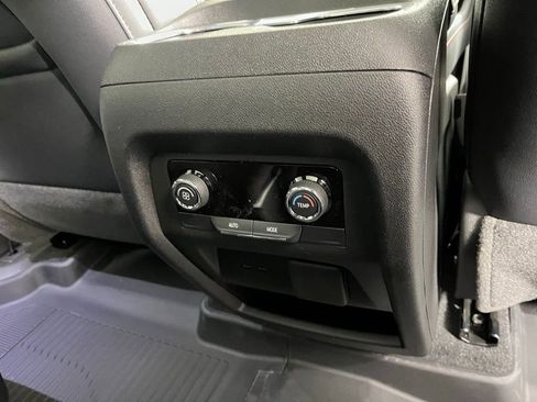 New 2026 Chevrolet Traverse Z71 image 10