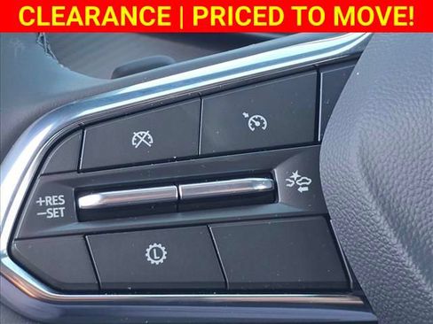 New 2026 Chevrolet Equinox LT AWD/4WD image 23