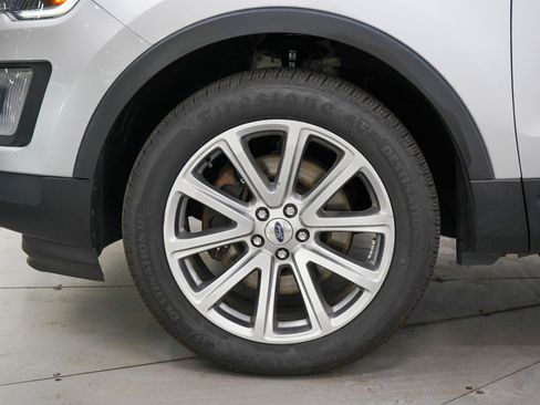 Used 2017 Ford Explorer Limited AWD/4WD image 31