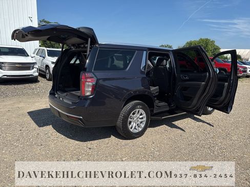Used 2023 Chevrolet Tahoe LT image 34