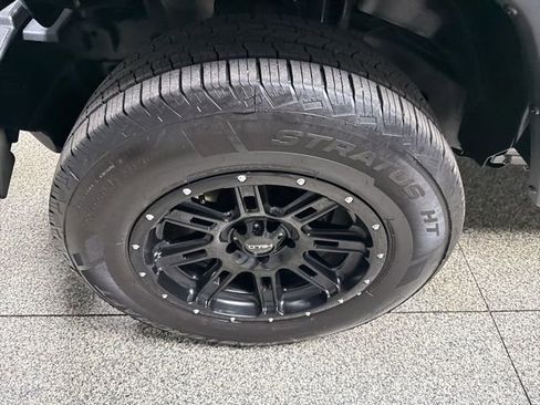 Used 2017 Jeep Wrangler Unlimited Sport w/ Quick Order Package 24S image 4