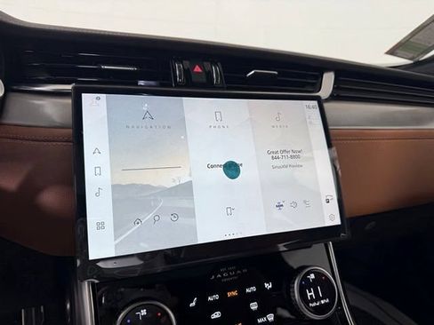 New 2024 Jaguar XF R-Dynamic SE AWD/4WD image 31