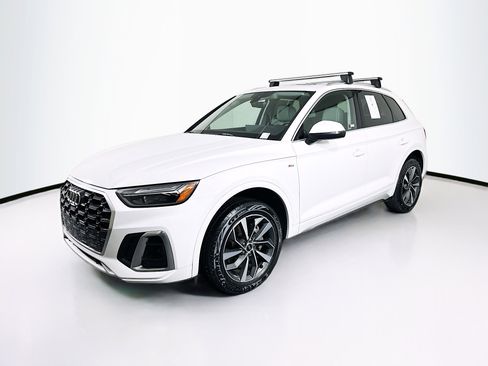 Used 2024 Audi Q5 2.0T Premium Plus image 3