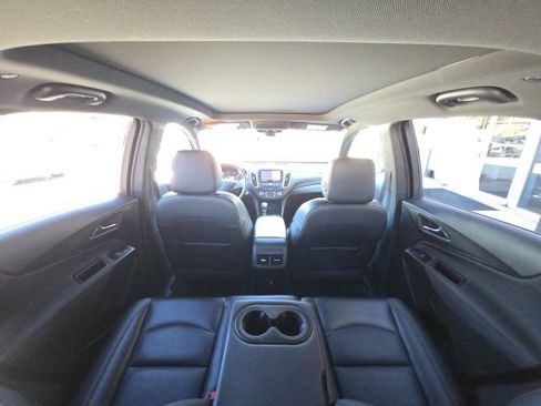 Used 2022 Chevrolet Equinox RS w/ RS Leather Package image 14