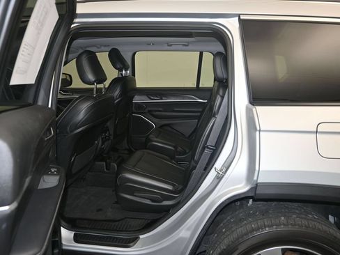 Used 2021 Jeep Grand Cherokee L Limited RWD image 25