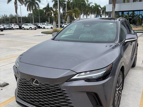 Used 2023 Lexus RX 350 Premium Plus w/ Cold Area Package FWD image 3