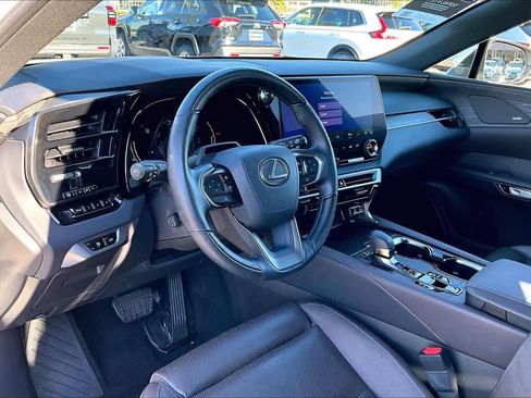 Used 2024 Lexus RX 450h Luxury w/ Convenience Package image 16