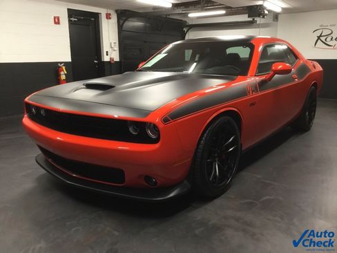 Used 2021 Dodge Challenger R/T Scat Pack w/ T/A Package image 5