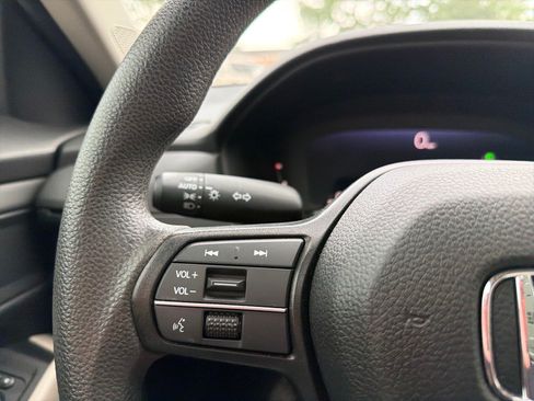 Used 2023 Honda Accord EX image 14