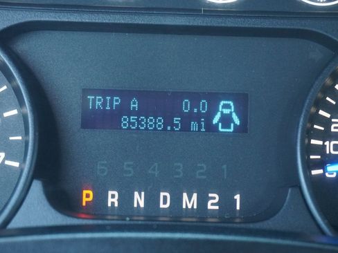 Used 2013 Ford F150 XL w/ Trailer Tow Pkg image 12