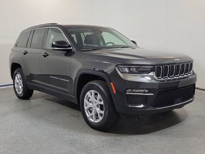 Used 2023 Jeep Grand Cherokee Limited w/ Trailer Tow Prep Group (B)