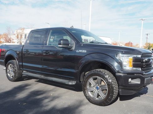 Used 2020 Ford F150 Lariat image 3