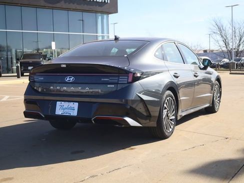 New 2026 Hyundai Sonata Limited FWD image 5